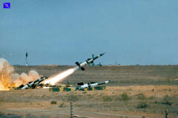 На фотографии — момент пуска ракеты С-125 "Нева". 