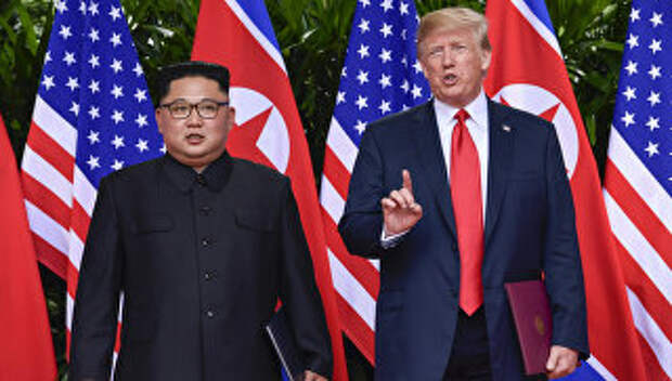 Лидер КНДР Ким Чен Ын и президент США Дональд Трамп. Архивное фото