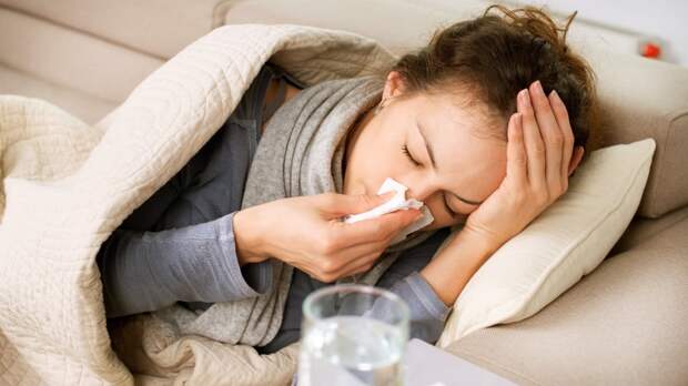 В России снизился уровень заболеваемости гриппом и ОРВИ