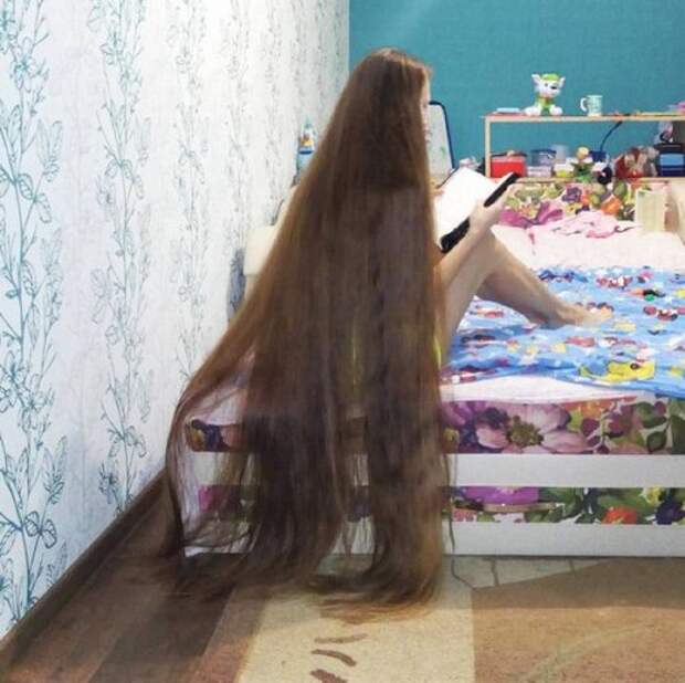 Instagram "живой Рапунцель" из Барнаула (15 фото)