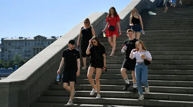 Льготная ипотека, вакцинация иностранцев и поддержка бизнеса: Путин утвердил перечень поручений по итогам ПМЭФ