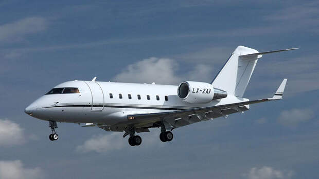 РИА Новости: самолет-разведчик США несколько раз прошел вдоль границы России