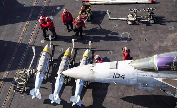 Стресс-тест провалили: Трамп дуркует, ракеты кончаются, генералы думать не хотят