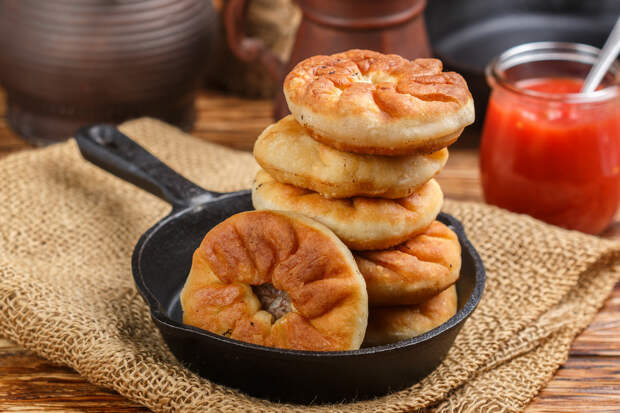 Журналист рассказал об инфляции на примере беляша из Госдумы