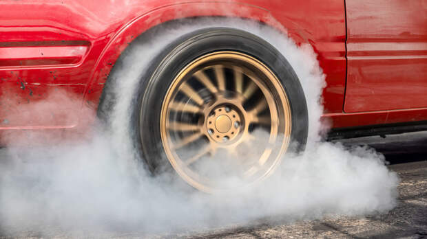 В России с 2026 года ужесточают меры наказания для дрифтеров