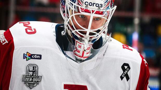 Хартли поддержал Исаева: «Конечно, неприятно пропускать такие голы, но где был бы «Локомотив», если бы не он?»