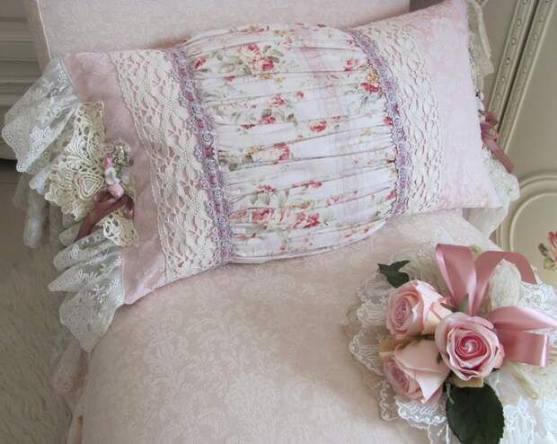 chair, roses 015 (700x558, 93Kb)