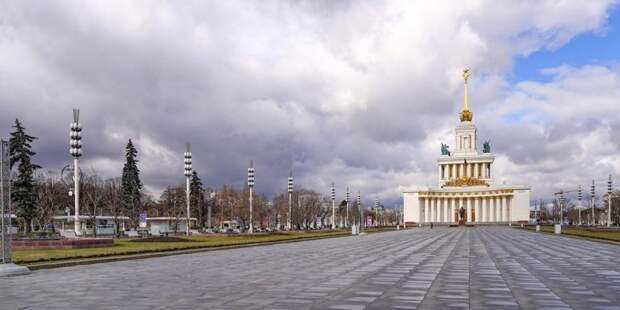 Собянин призвал москвичей соблюдать двухметровую дистанцию Фото: mos.ru