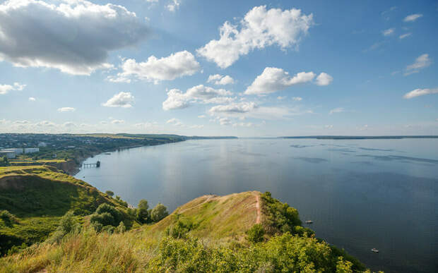 В Астрахань сбрасывают воды больше, чем просит Татарстан: летом Волга снова обмелеет?
