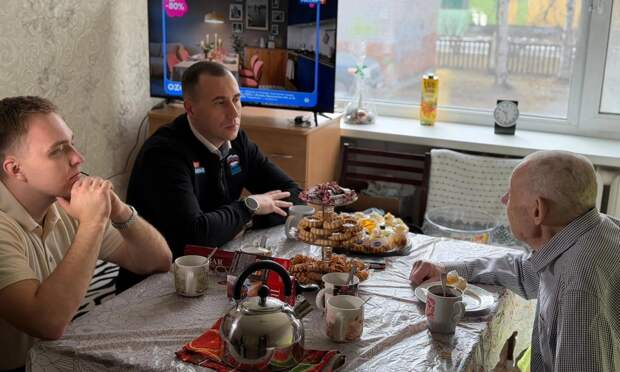 35 ветеранов, 35 индивидуальных подарков: «Единая Россия» и бизнес запустили акцию «Мы помним»