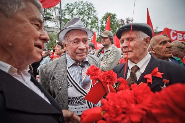 Поздравляем с Днём Великой Победы!