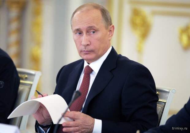 Владимир Путин подписал законопроект Ирины Яровой и Виктора Озерова