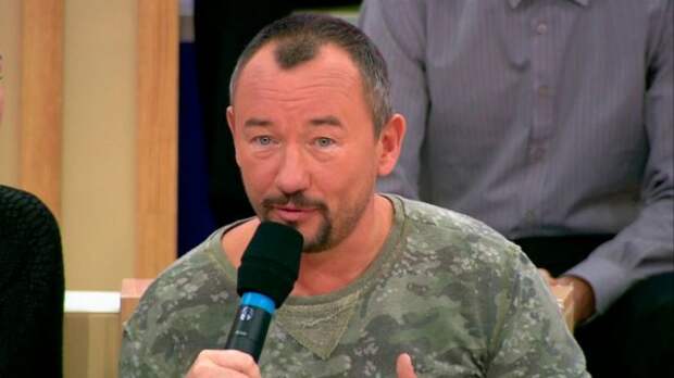 Шейнин о пьяных офицерах ВСУ и охране сгоревшего склада: Для Украины это в порядке вещей Шейнин о пьяных офицерах ВСУ и охране сгоревшего склада: Для Украины это в порядке вещей