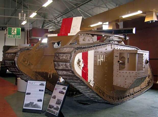 Первый танк Мк. 1 МАШИНОСТРОЕНИЕ, ТАКИ, война, история, первая мировая, факты