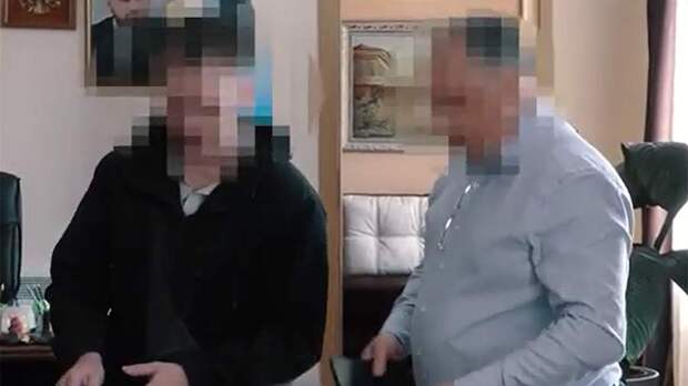 Появились кадры задержания мэра Енакиево в ДНР по подозрению во взятке