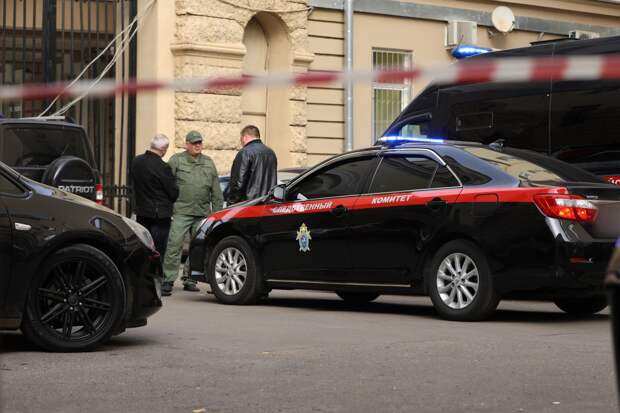 Во Владивостоке дети обнаружили оторванную человеческую руку у школы №6