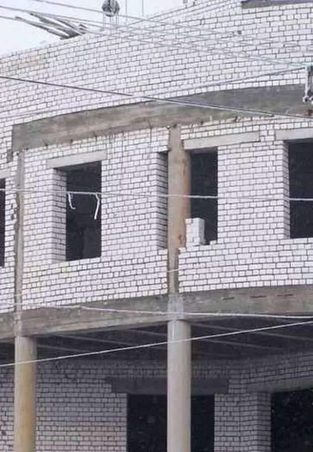 Строительные приколы ошибки и маразмы. Подборка chert-poberi-build-chert-poberi-build-49430317082020-3 картинка chert-poberi-build-49430317082020-3
