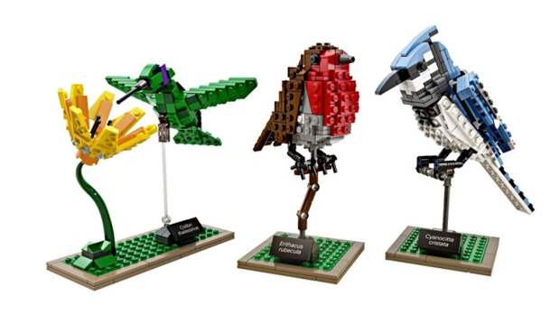том пулсом скульптуры птиц из конструктора LEGO