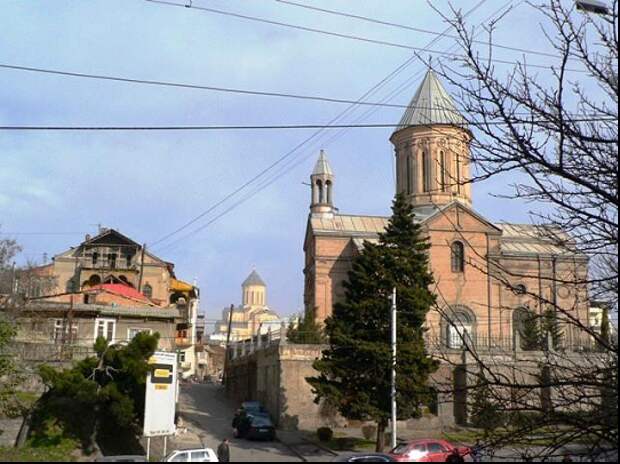 (Dz) a) Вставай страна огромная…