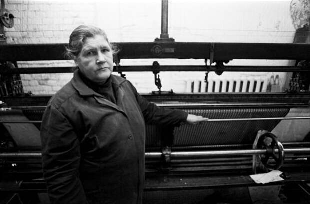 У станка. Московская область, 1987 год.