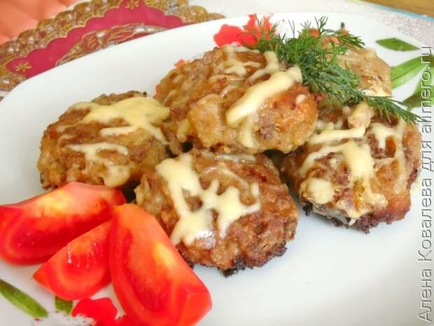 Мясные шарики с сыром Мясные шарики с сыром