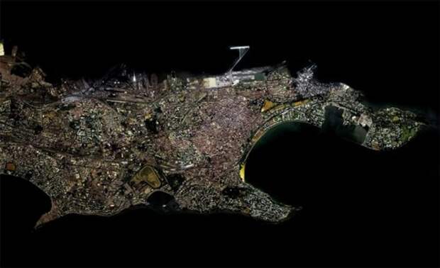Монстры на поверхности Земли в проекте Федерико Винера (14 фото)