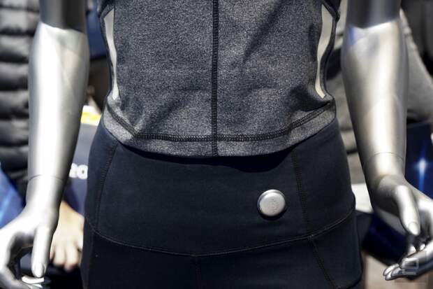samsung-booth-wearables-gallery-10-1