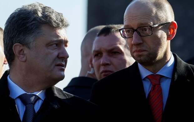 Мало того,что бухают,да еще и клептоманы:Порошенко и Яценюк опустошили страну