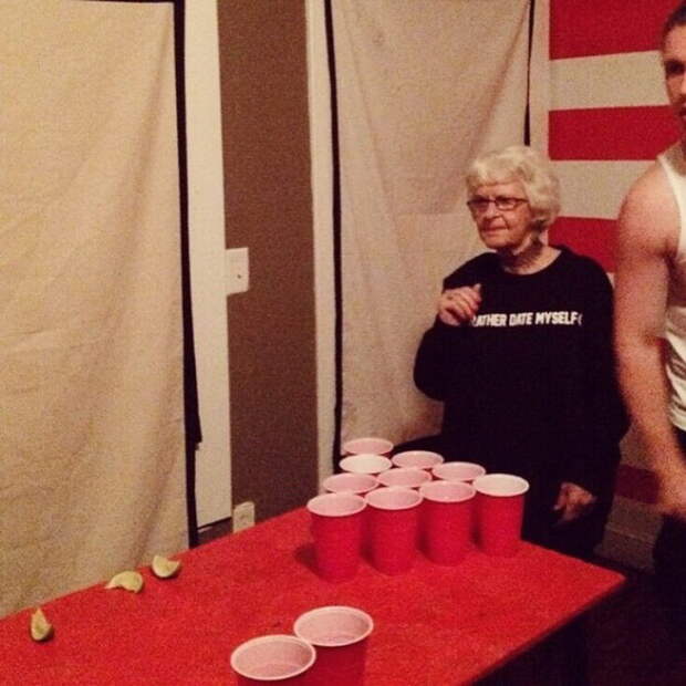 86-летняя бабуля Baddie Winkle и ее офигеннный Instagram