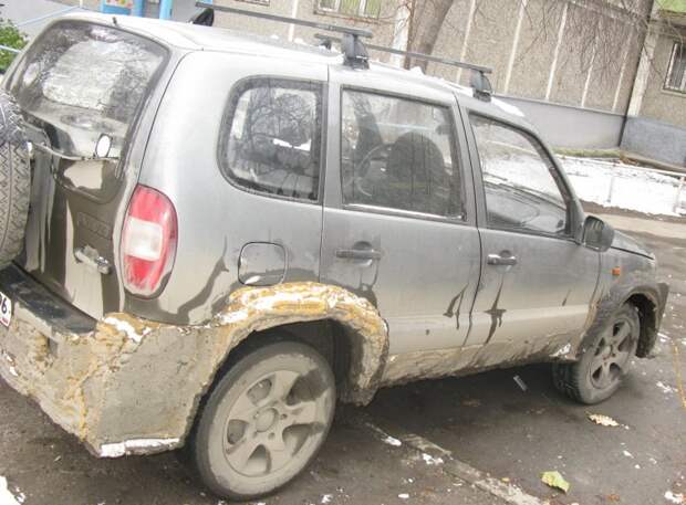 Безумный тюнинг Chevrolet Niva при помощи монтажной пены chevrolet, монтажная пена, нива, тюнинг