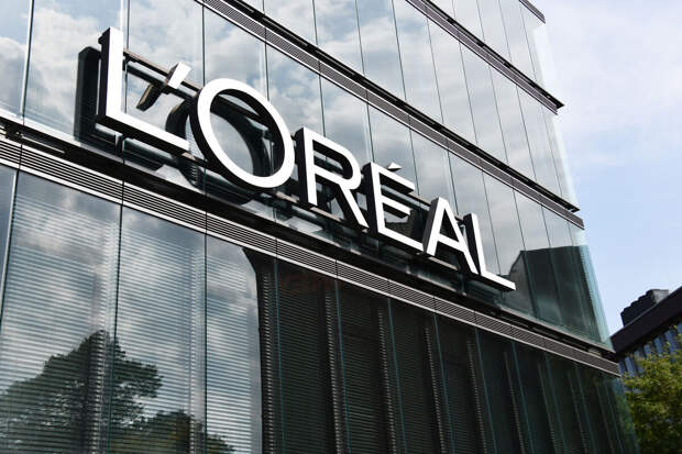 Директор L'Oreal Иеронимус: компания потеряла около €100 млн из-за войны в Иране
