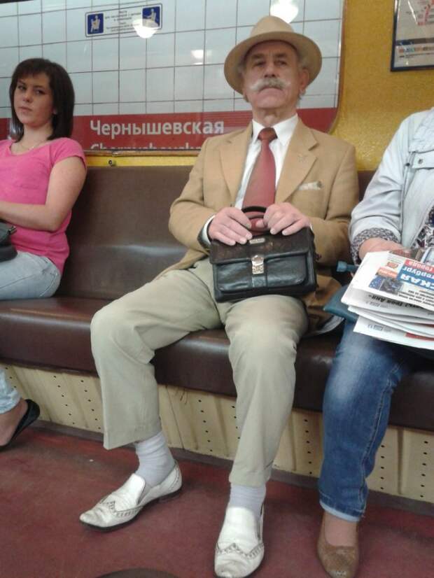 Модные люди в метро метро, мода