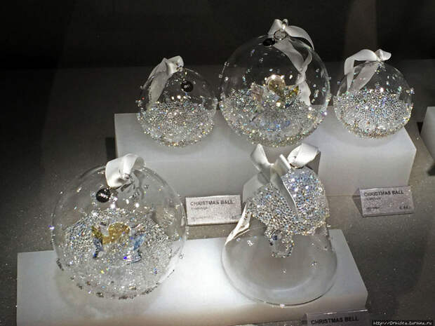 Блог - Искусственные кристаллы Swarovski: в чем секрет невероятного процветания компании Искусственные кристаллы Swarovski: в чем секрет невероятного процветания компании