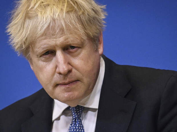 Британский премьер готов отказаться от локдауна ради сохранения поста