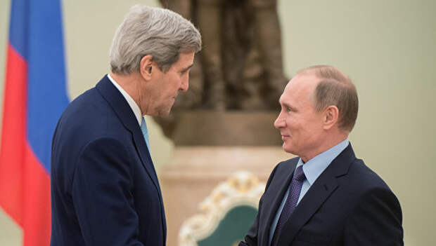 Президент России Владимир Путин и государственный секретарь Соединенных Штатов Америки Джон Керри во время встречи в Кремле. 15 декабря 2015.