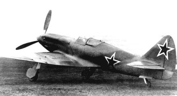 И-220: почему «Истребитель Сталина» пролетел только 200 метров