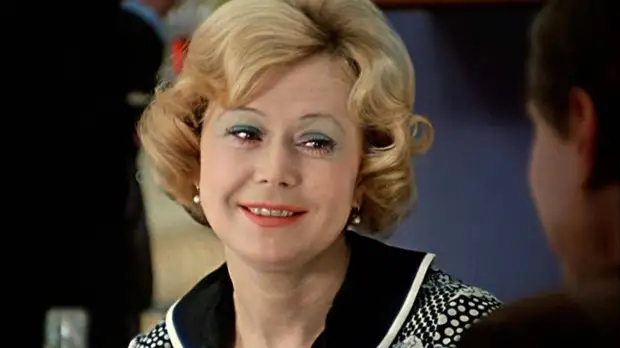 Светлана Немоляева высказалась о повторном прокате «Служебного романа» в России