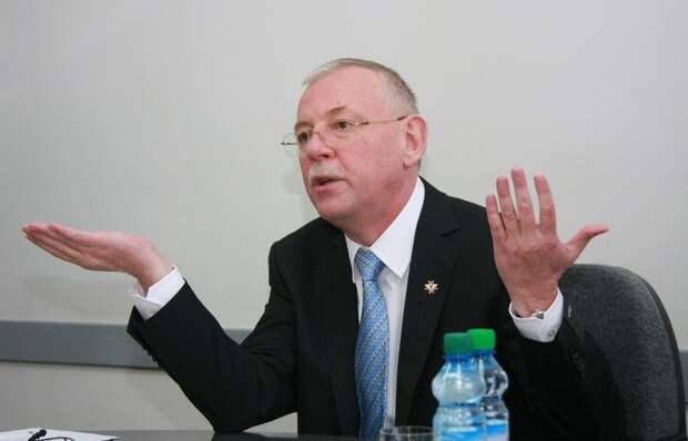 Андрей Нелидов