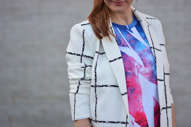 Mixed patterns: Windowpane check coat, graphic t-shirt