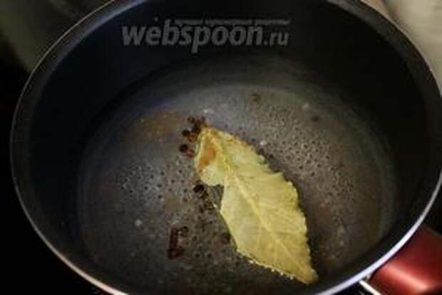 Приготовить маринад.