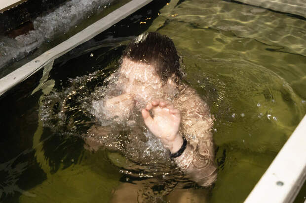 Тулякам напомнили правила безопасности во время крещенских купаний