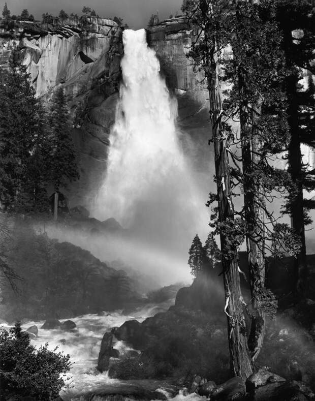 Водопад в Неваде. Фото 1947 года