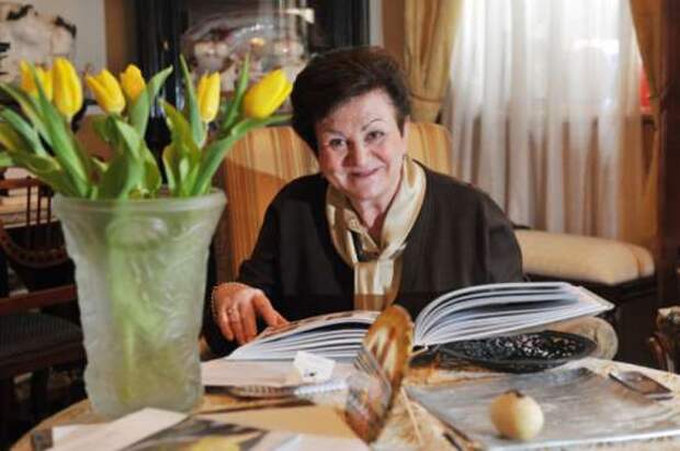 9 июля скончалась генеральный директор Всероссийской государственной библиотеки иностранной литературы Екатерина Гениева.