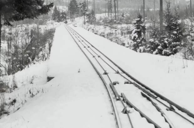 В Хакасии из-за аномальных морозов лопнул рельс