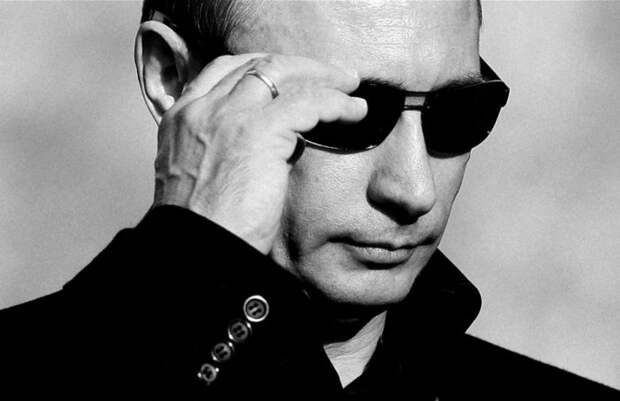 Крушение революционной легенды: Почему Запад так ненавидит "чекиста Путина" Крушение революционной легенды: Почему Запад так ненавидит "чекиста Путина"