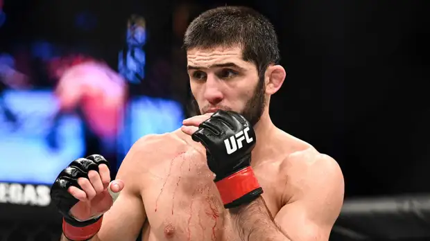 Махачев рассказал, обсуждалась ли в команде шутка Нурмагомедова про Макгрегора