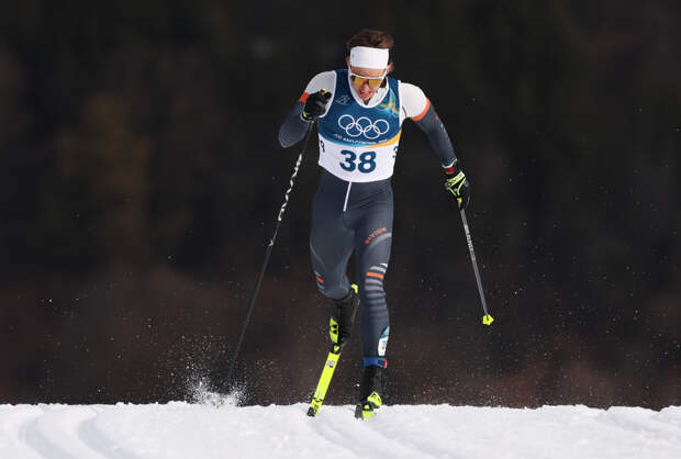 Лыжник Коростелев остался без четвертьфинала спринта на Кубке мира