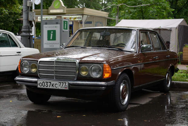 Ретрофест 2015 в Сокольниках выставка, олдтаймер, ретро автомобили