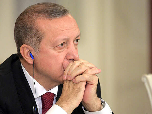 Эрдоган назвал Асада "злом" и призвал Москву объединиться с США для его свержения