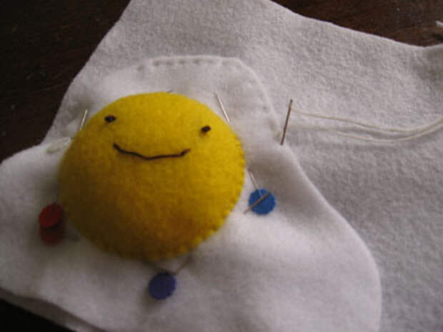 egg pincushion felt food